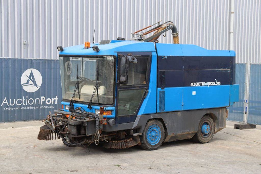 Kehrmaschine Ravo 5002 SI Diesel 2000