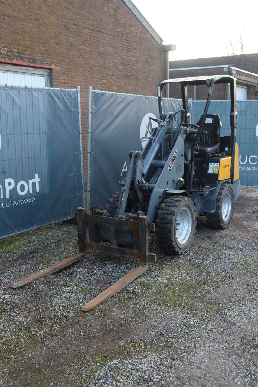 Articulated loader Giant D2635 Diesel 26kW 2011