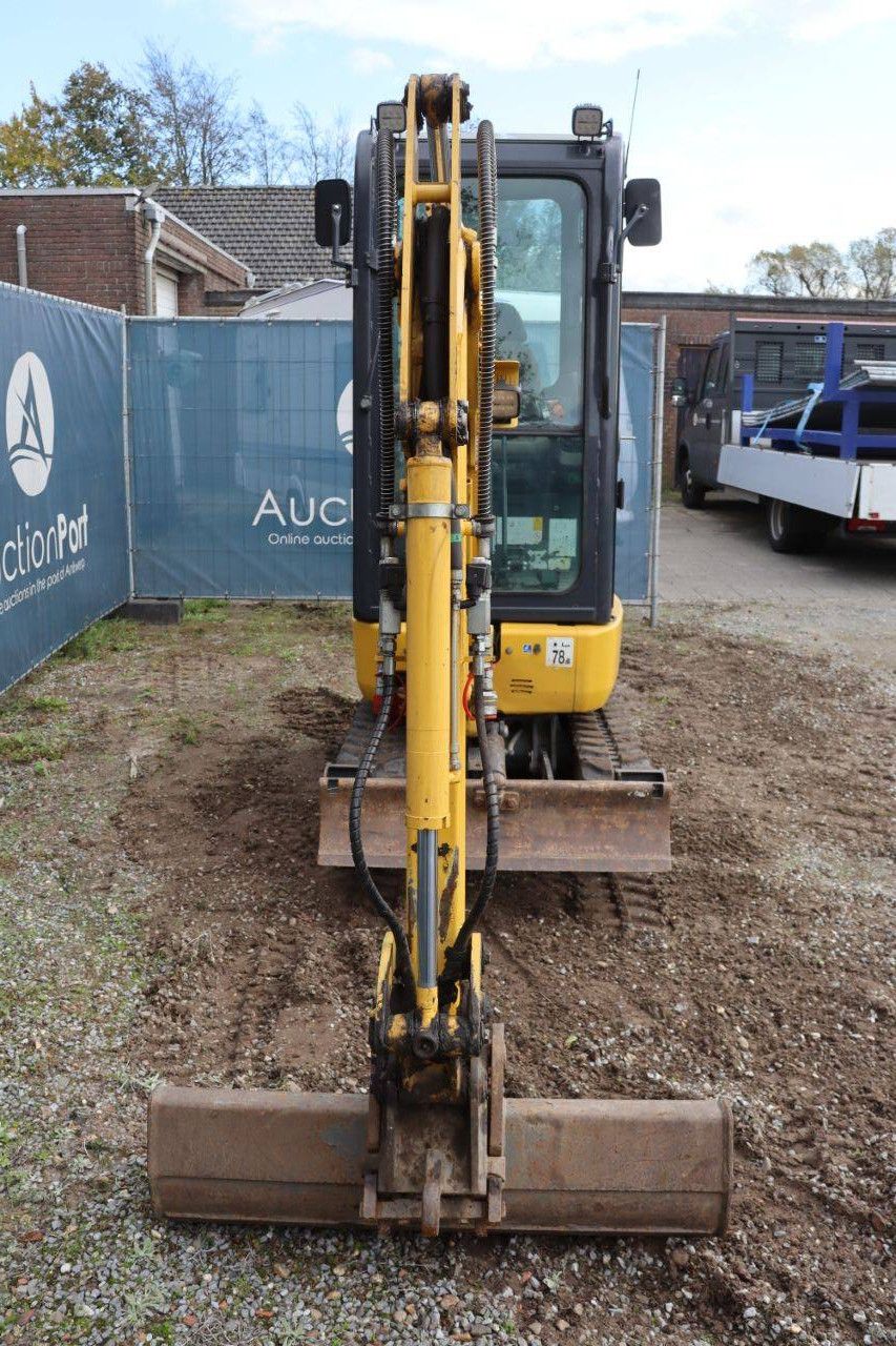 Mini excavator Komatsu PC16R-3HS Diesel 2019