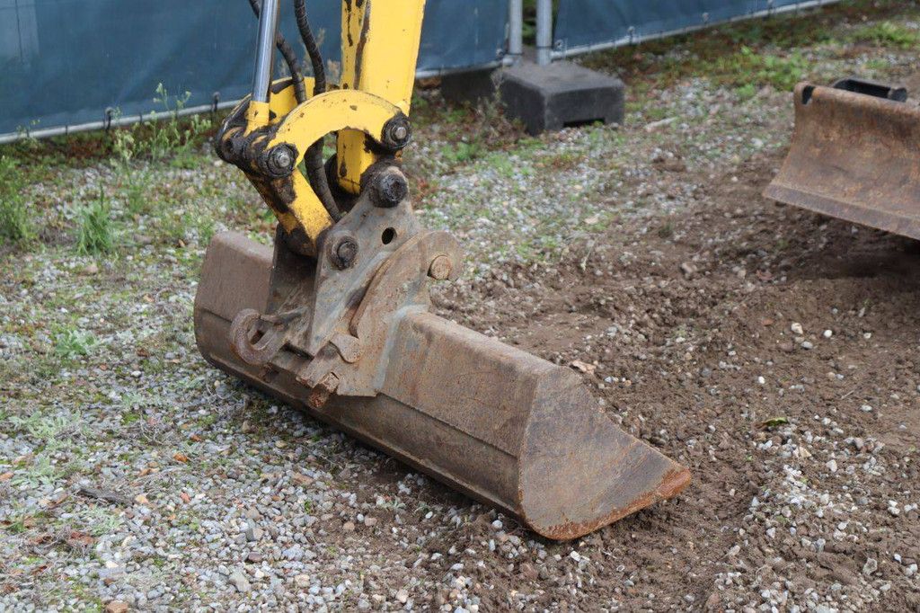 Mini excavator Komatsu PC16R-3HS Diesel 2019