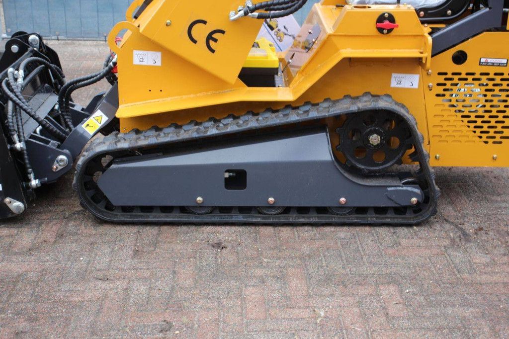 Skid Steer Loader Runtong R420/Briggs Petrol New