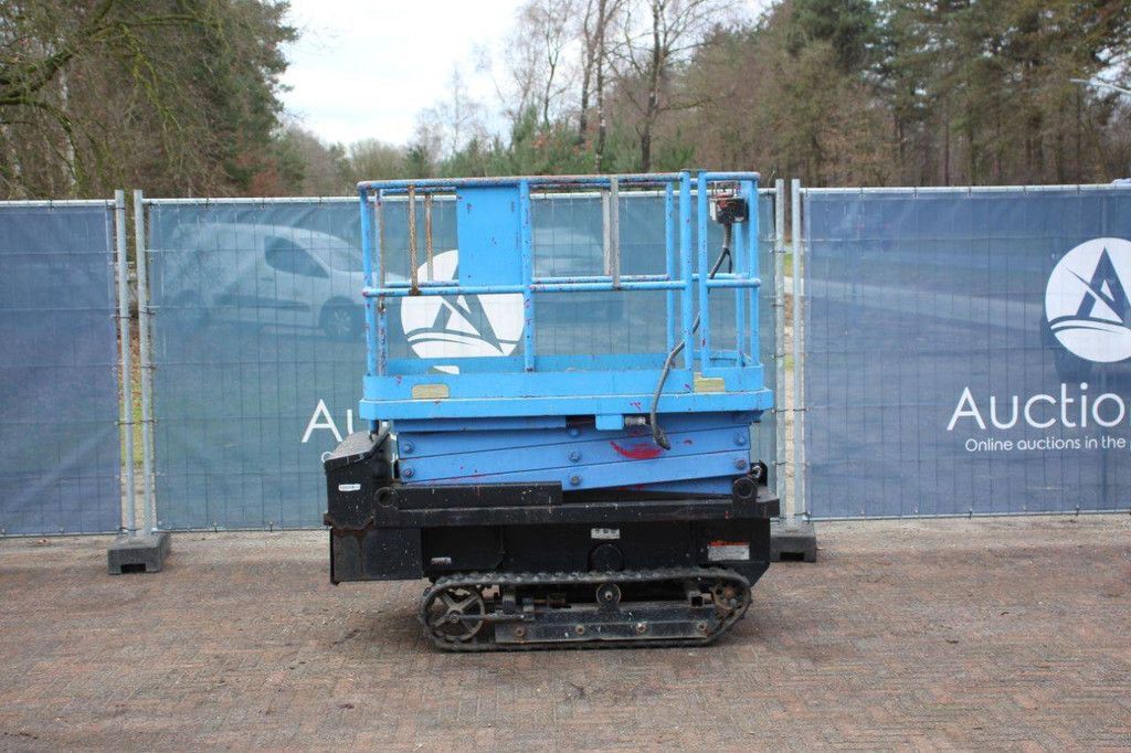 Scherenbühne Aichi RV041H Elektrisch 6 m 1992