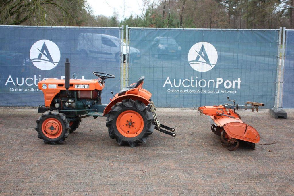 Kleintraktor Kubota B7001 Diesel