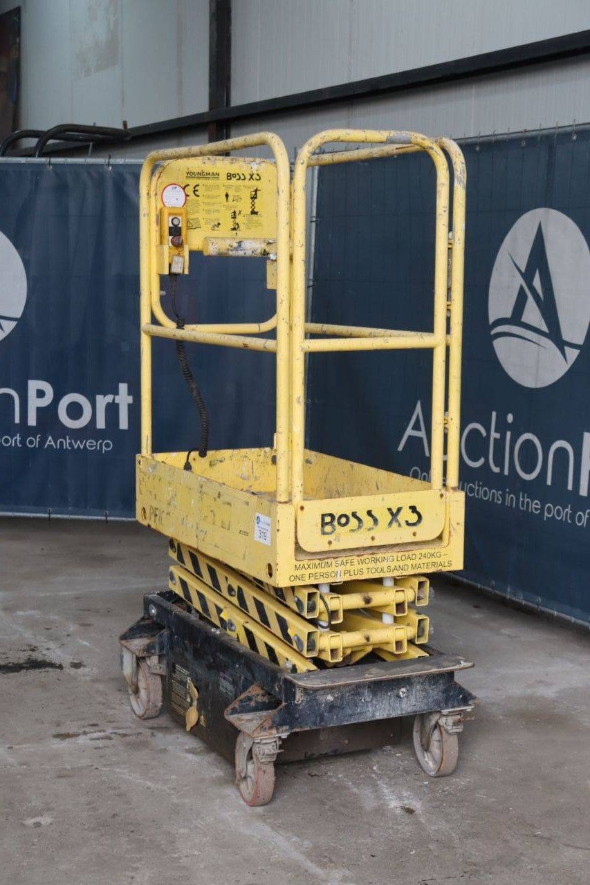 Youngman BoSS X3 Electric Scissor Lift 4.55m 2010