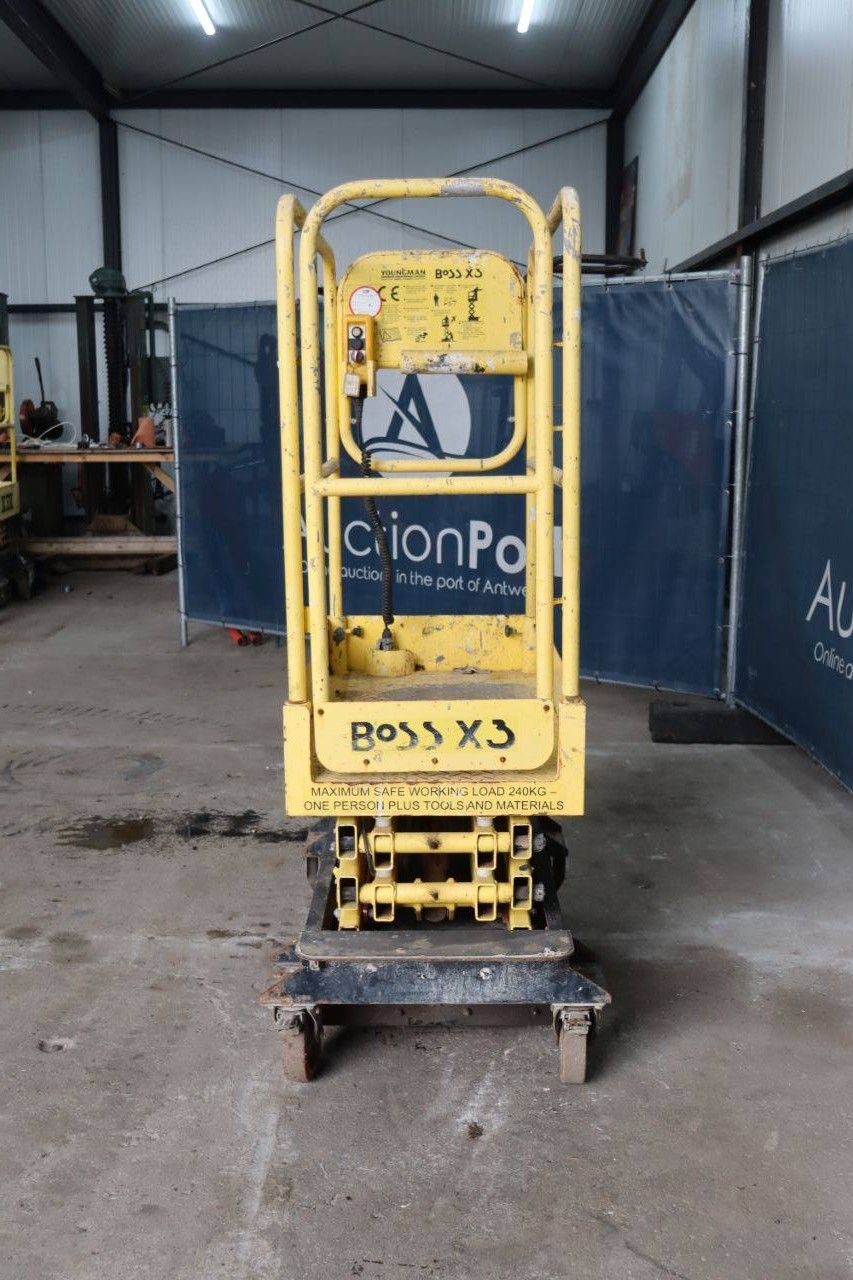 Youngman BoSS X3 Electric Scissor Lift 4.55m 2010