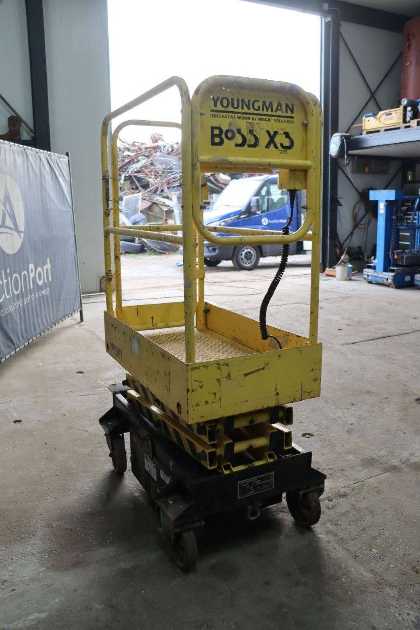 Youngman BoSS X3 Electric Scissor Lift 4.55m 2010