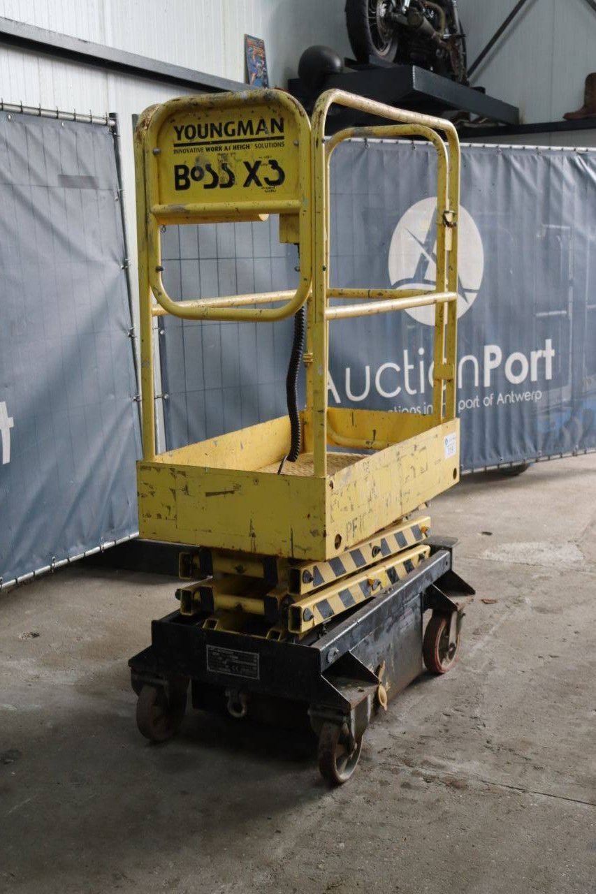 Youngman BoSS X3 Electric Scissor Lift 4.55m 2010