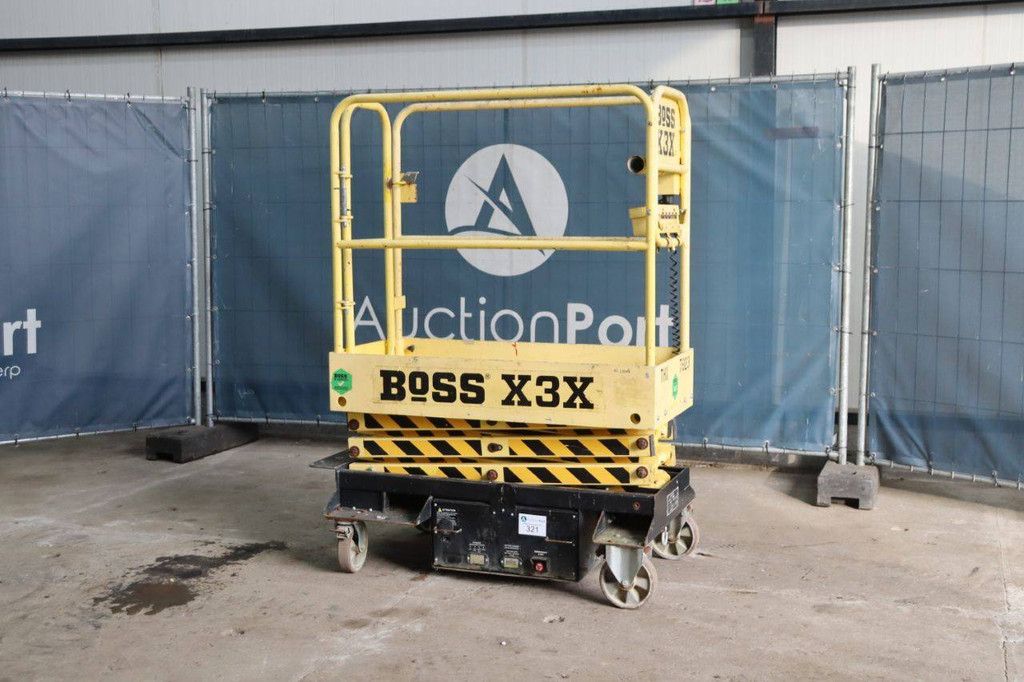 Boss X3X 5,20 m elektrische Scherenbühne 2019