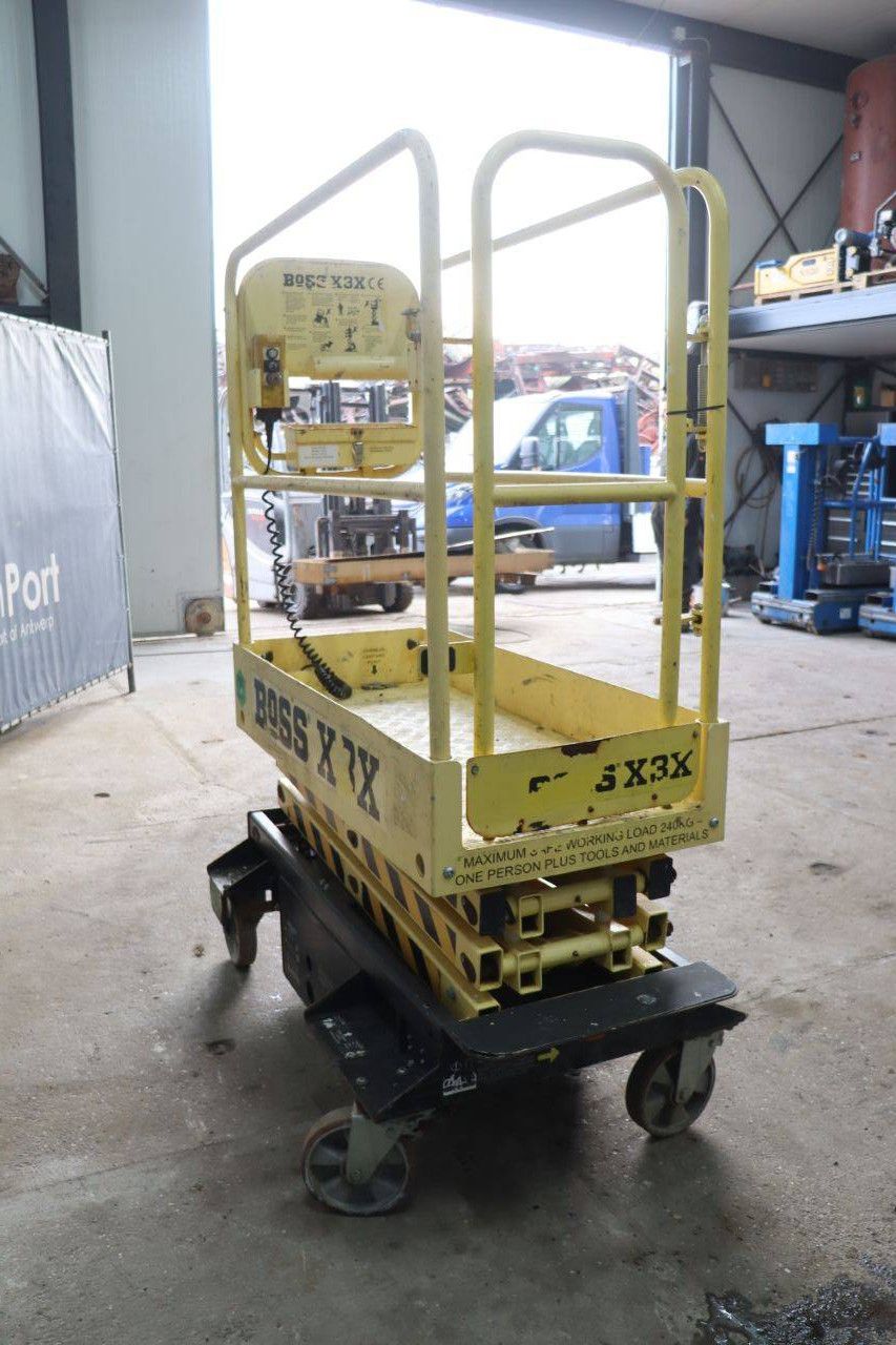 Boss X3X 5,20 m elektrische Scherenbühne 2019