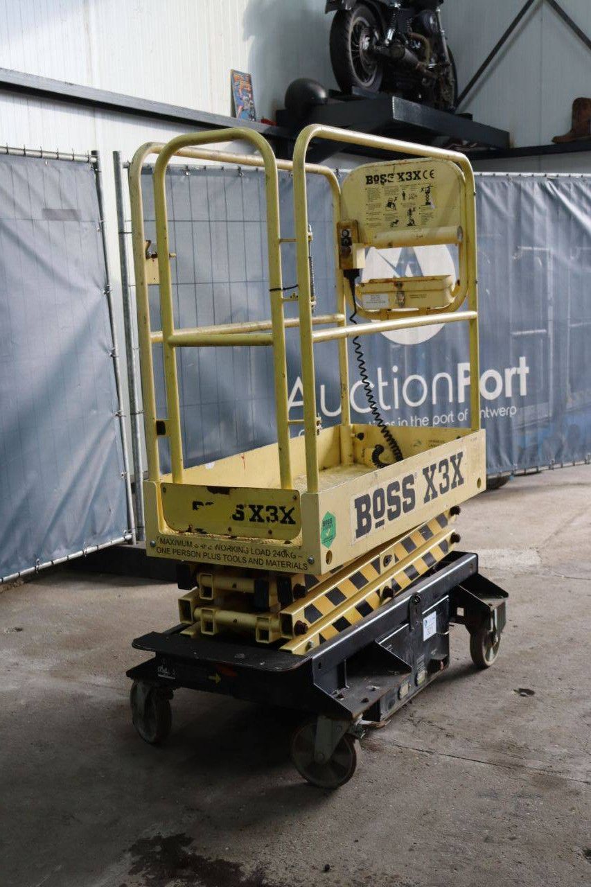 Boss X3X 5,20 m elektrische Scherenbühne 2019