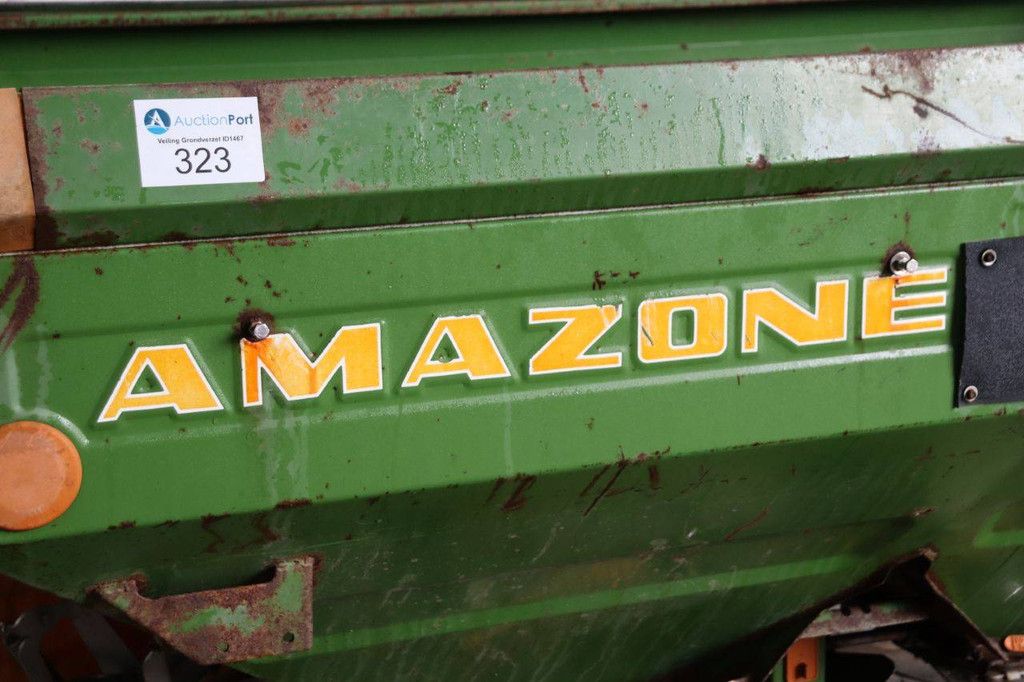 Fertilizer spreader Amazone ZA-M Novis