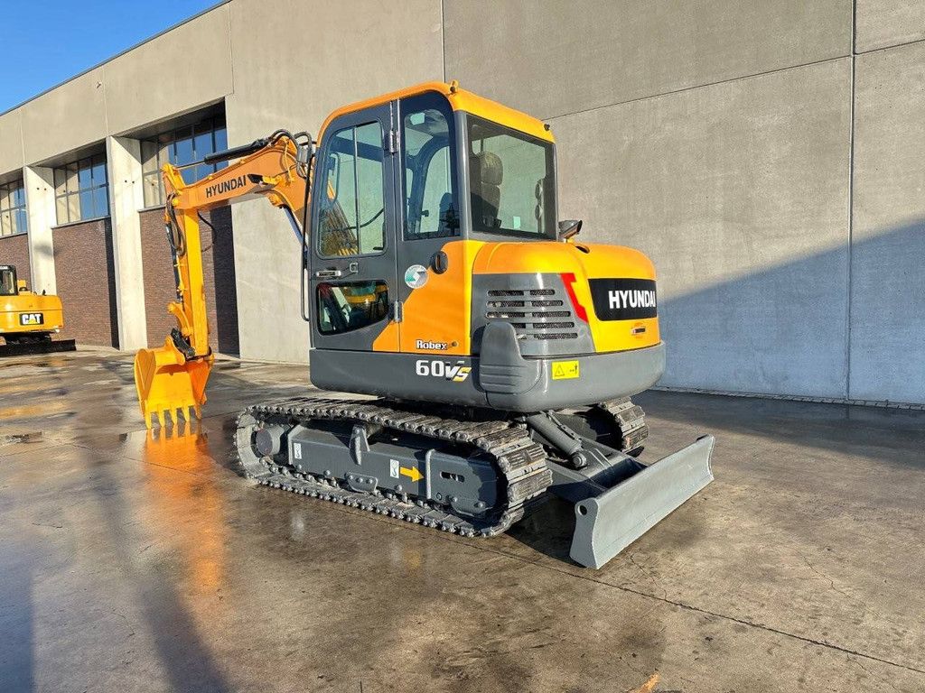 Raupenbagger Hyundai R60VS Diesel 2020