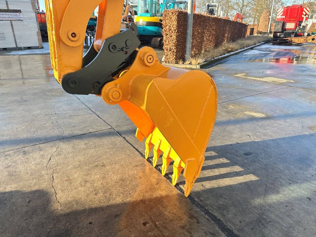 Raupenbagger Hyundai R60VS Diesel 2020