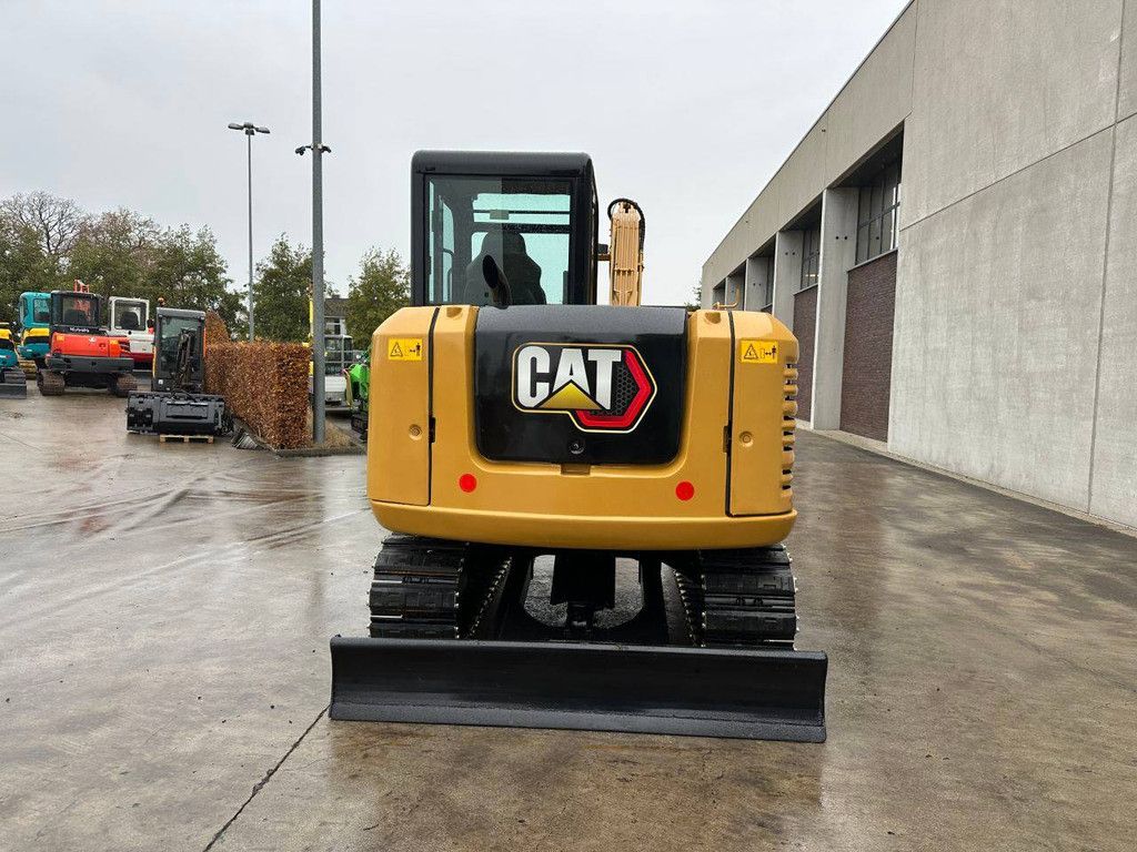 Raupenbagger Caterpillar 305.5E2 Diesel 2012