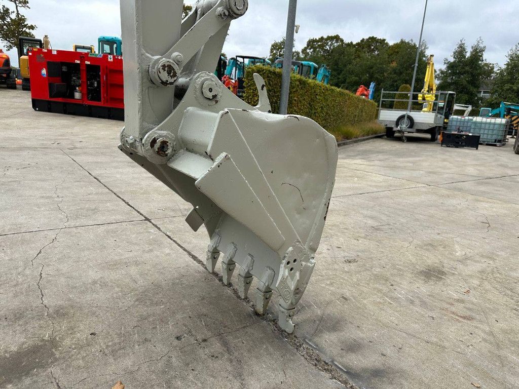 Crawler excavator Takeuchi TB160C Diesel