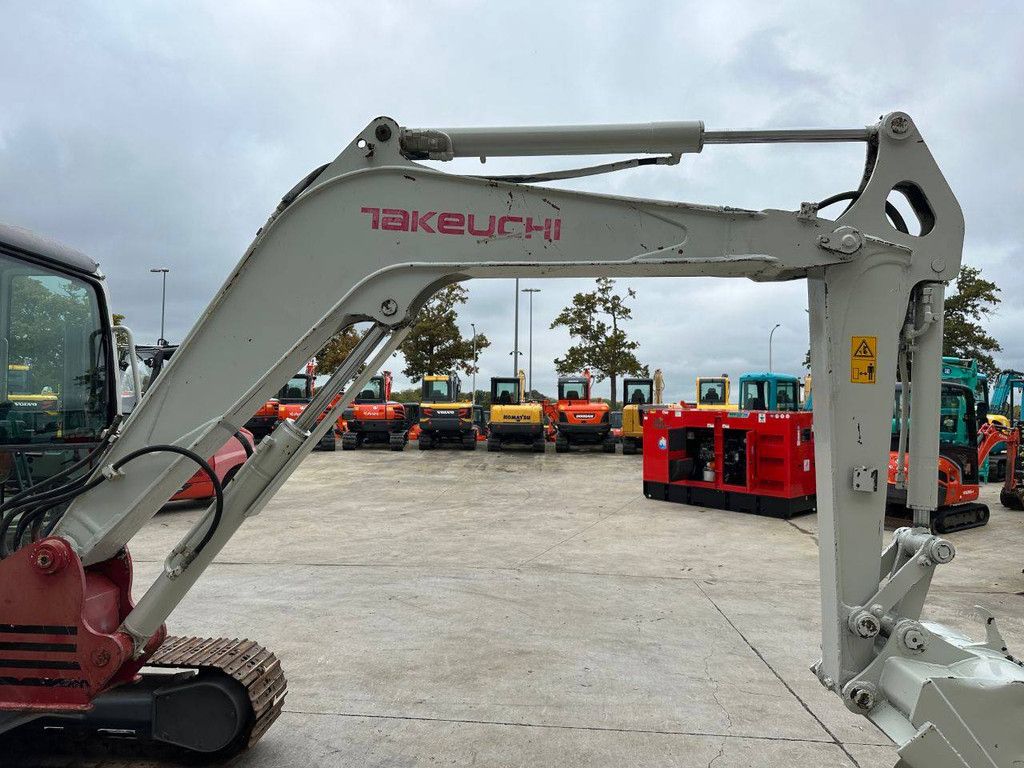 Crawler excavator Takeuchi TB160C Diesel