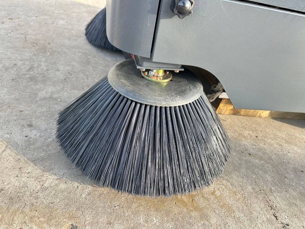 Starvox SV-1260 Elektrokehrmaschine 2025 Neu