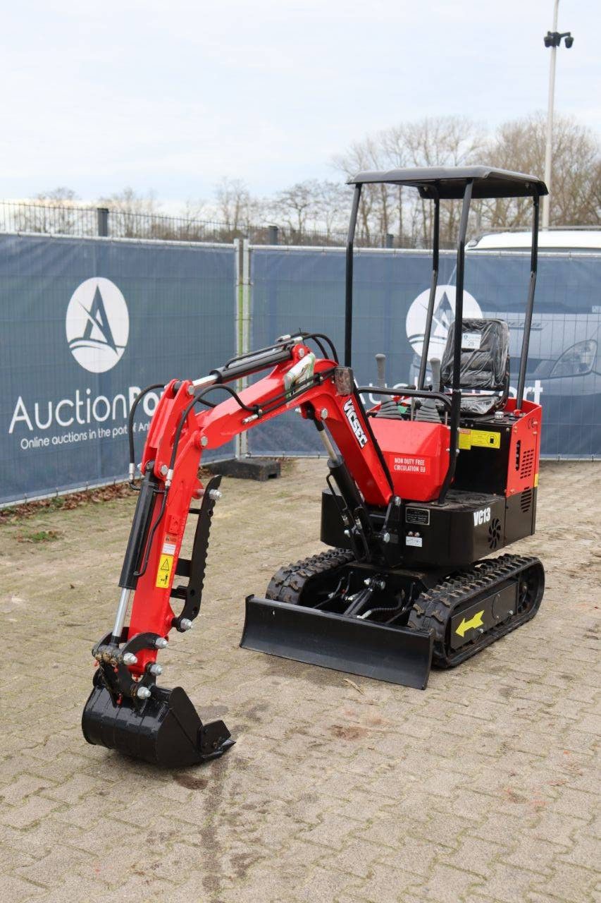 Minibagger Vicsec 13-R Benzin 13,5 PS 2025 Neu