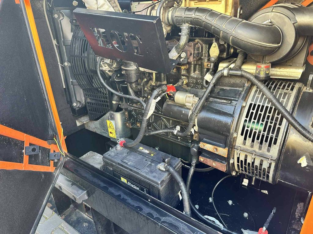 Generator JCB G36RS Diesel 36kVA 2013
