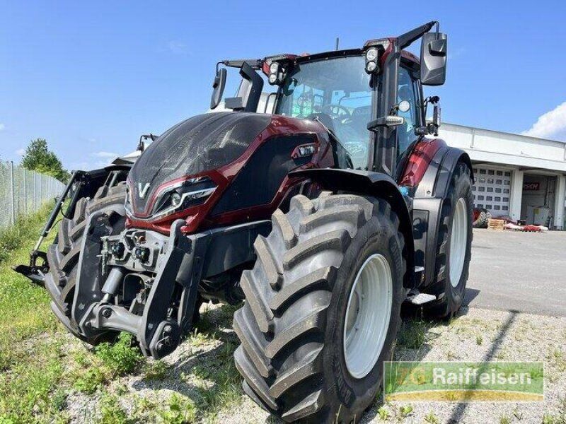 Valtra Q 305