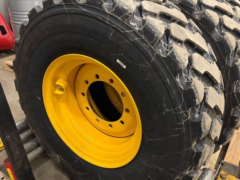 Volvo L 45 H Komplet hjul.