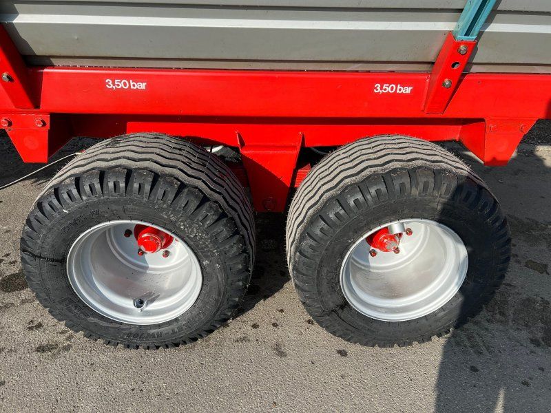 Mengele Garant 435 mit neuen 19-er Breitreifen und guter Ausstattung