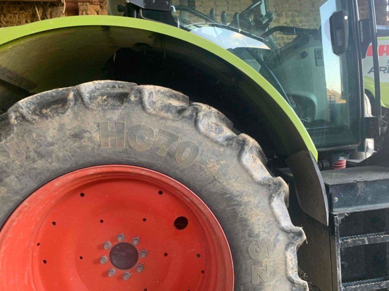 Claas ARION 530 T4I CIS