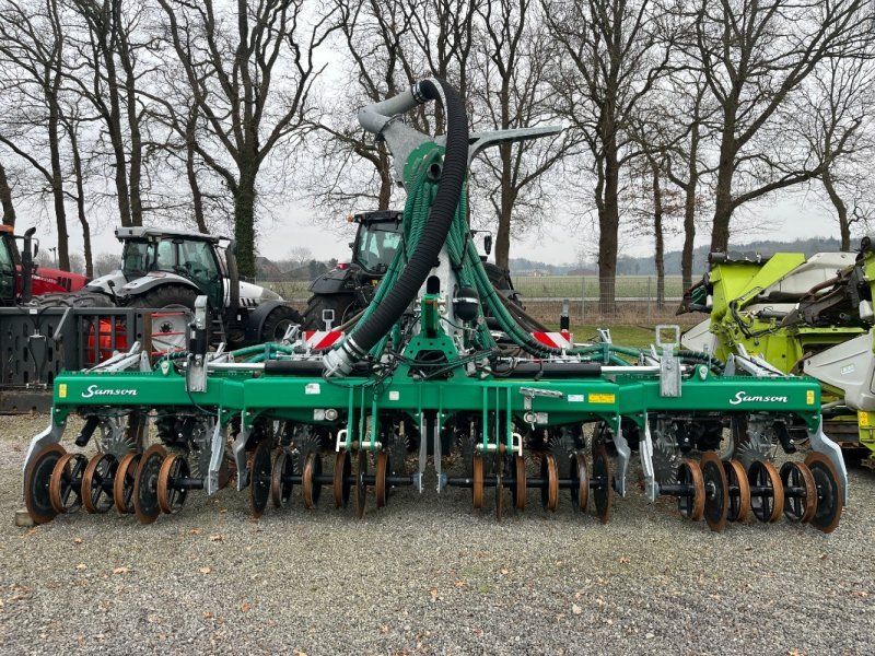 Samson Strip-Till 8, Gülle Injektor vor Maisbestellung, TOP !