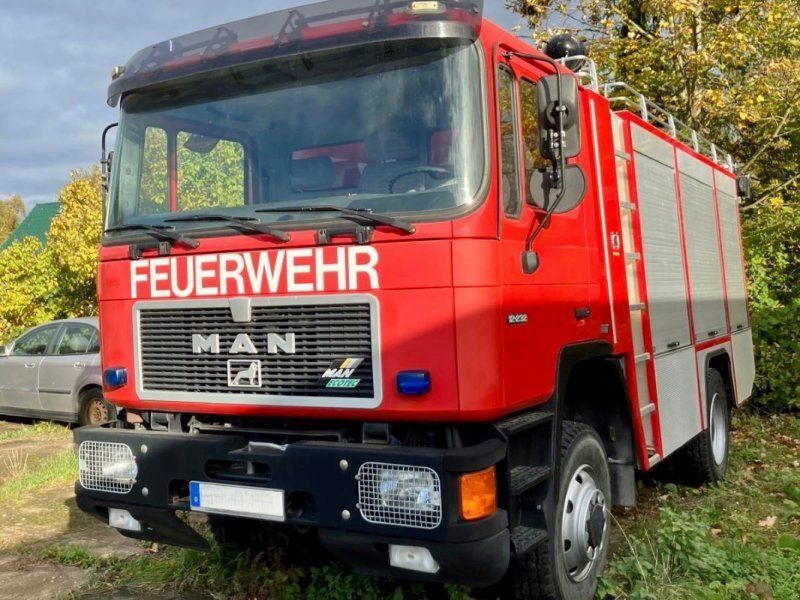 MAN 12.232 FA 4X4 Löschfahrzeug