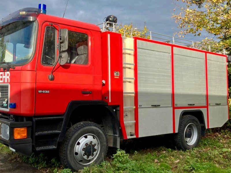 MAN 12.232 FA 4X4 Löschfahrzeug