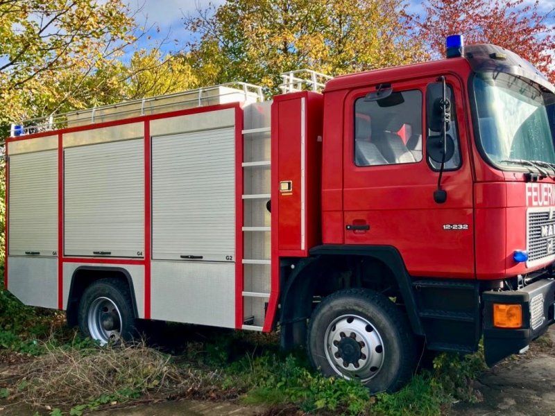 MAN 12.232 FA 4X4 Löschfahrzeug