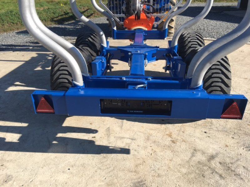 Scandic ST-8 10,5t 7,1m Kran 600kg Hubkraft Druckluft