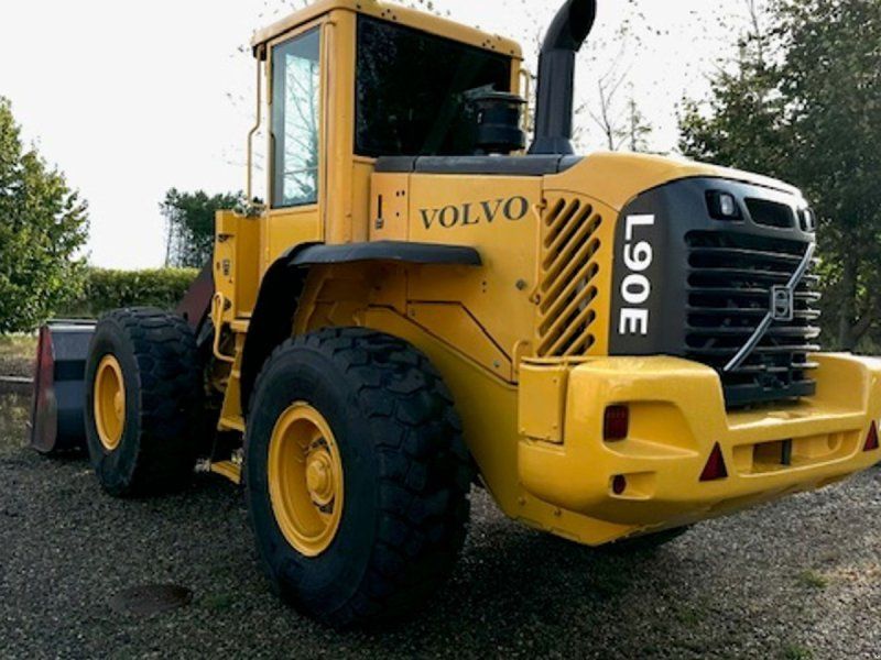 Volvo L90E