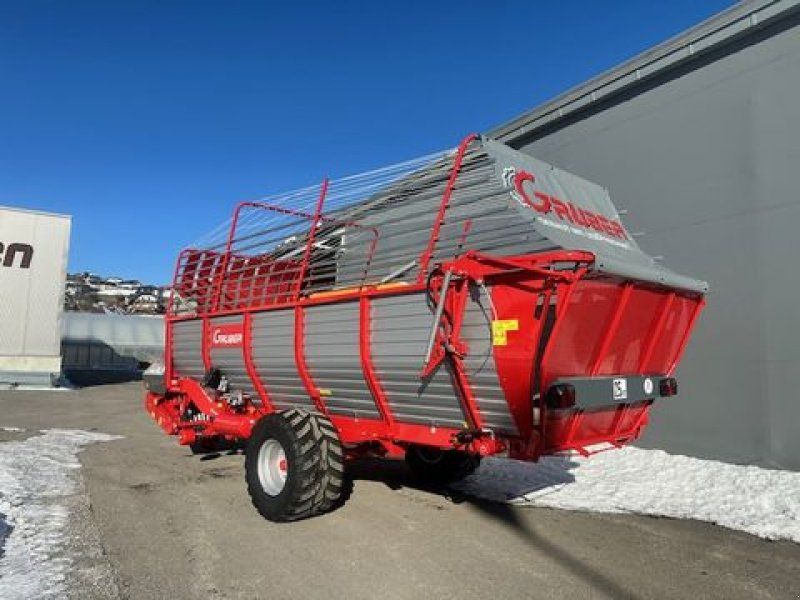 Gruber Ladewagen proALP 350T 35m³ Druckluftbremse