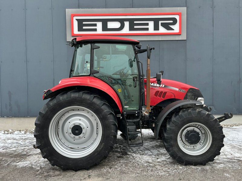 Case IH Farmall U95