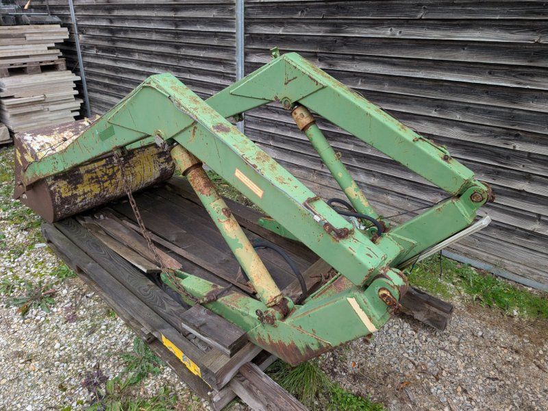 Fendt Frontlader zu Geräteträger F250 GT.