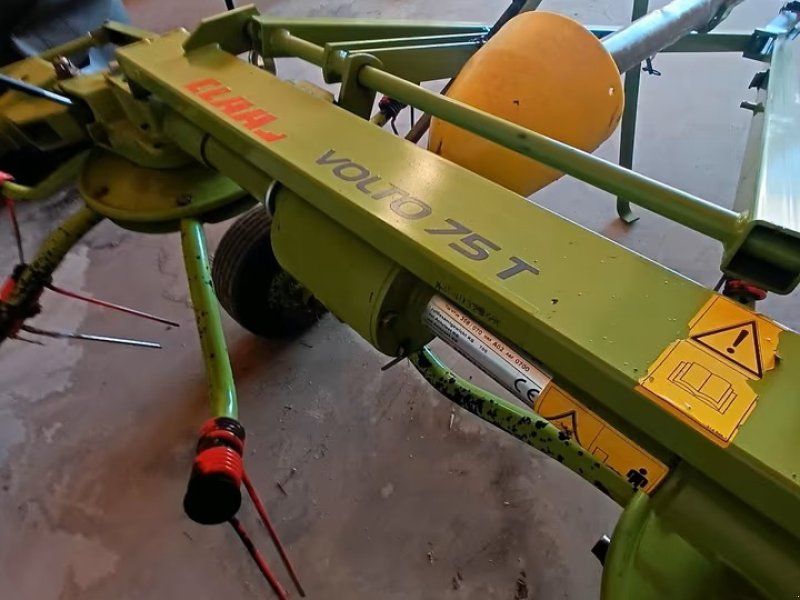 Claas Volto 75 T
