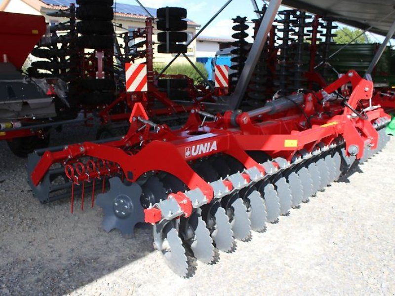 Unia Ares XLH 6 Kurz 6 m Rohrstabwalze