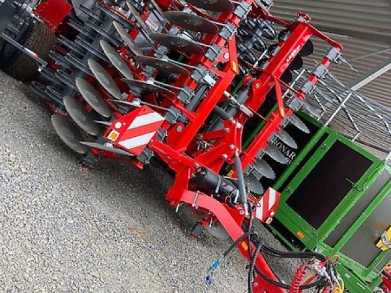 Unia Ares XL H 6 Kurz mit Fahrgestell 6 m Doppel U-Walze