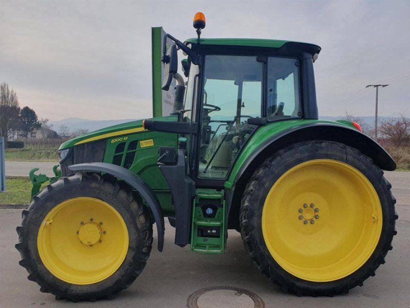 John Deere 6100M PQ+