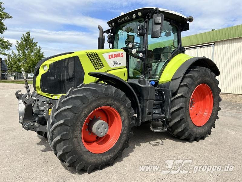 Claas Axion 870