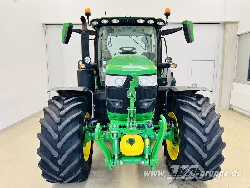 John Deere 6R 185