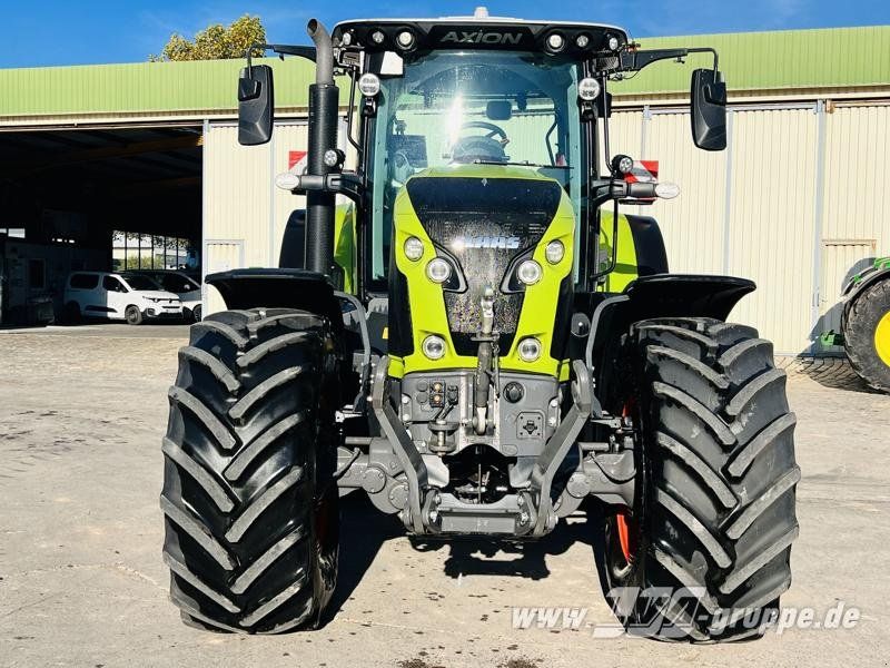 Claas Axion 870