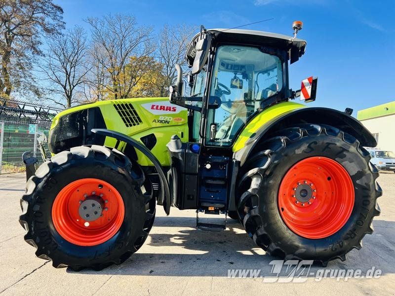Claas Axion 870