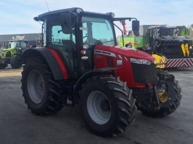 Massey Ferguson 5711 DYNA 4