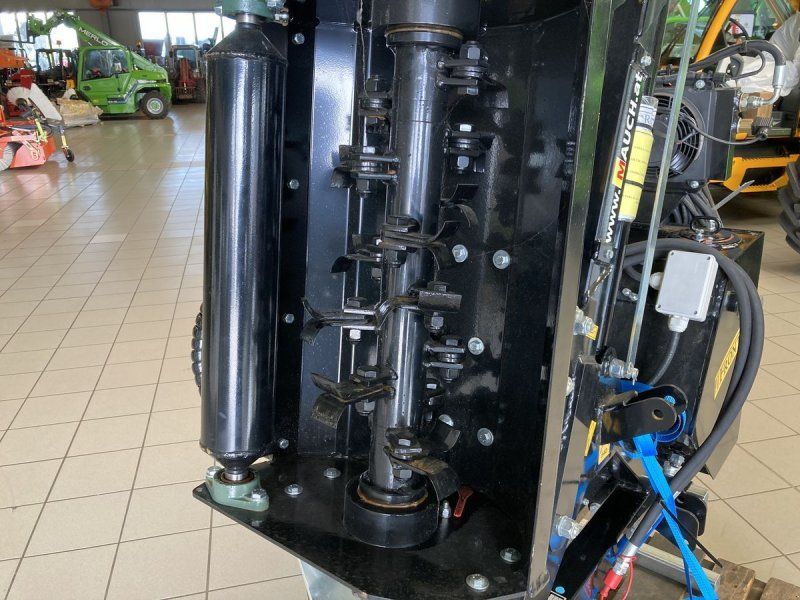 Böschungsmulcher Auslegemäher