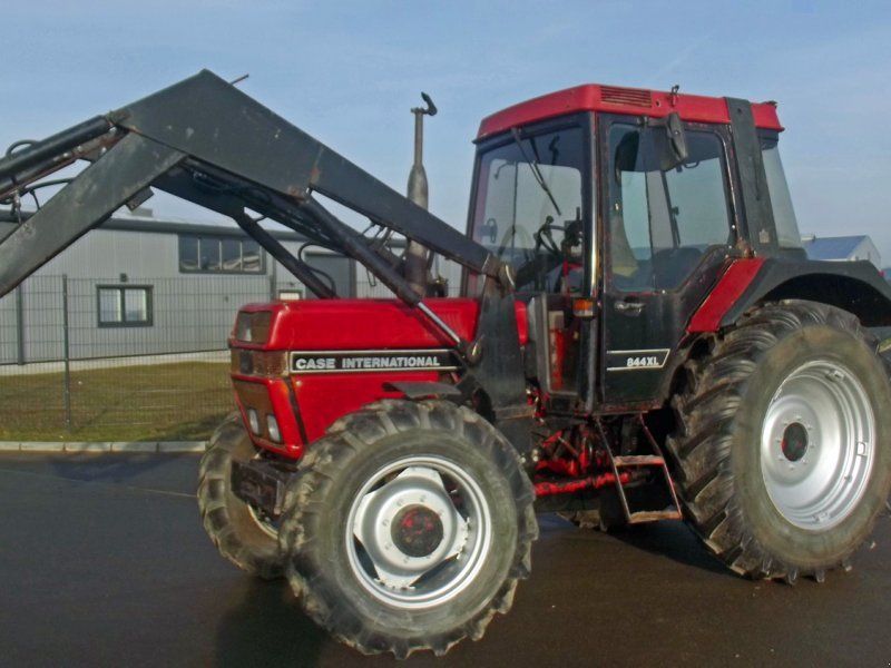 Case IH 844+ Frontlader