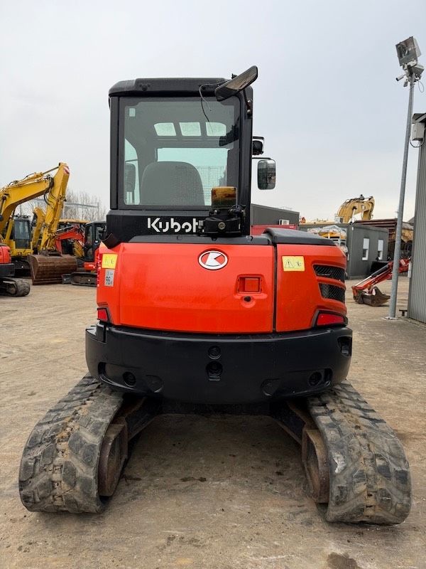 Kubota U 48-4