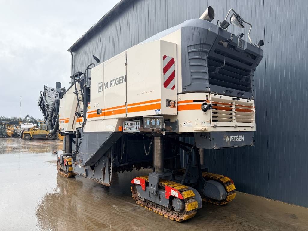 Wirtgen W200i