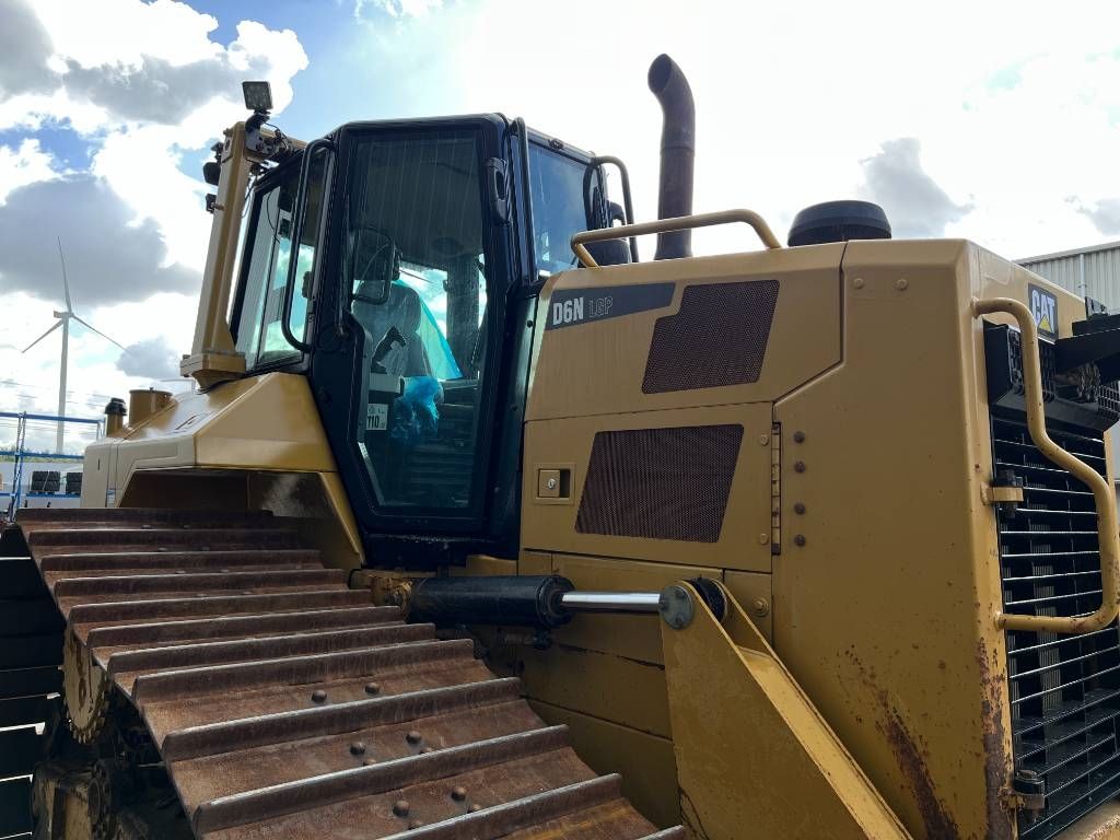 CAT D6N LGP